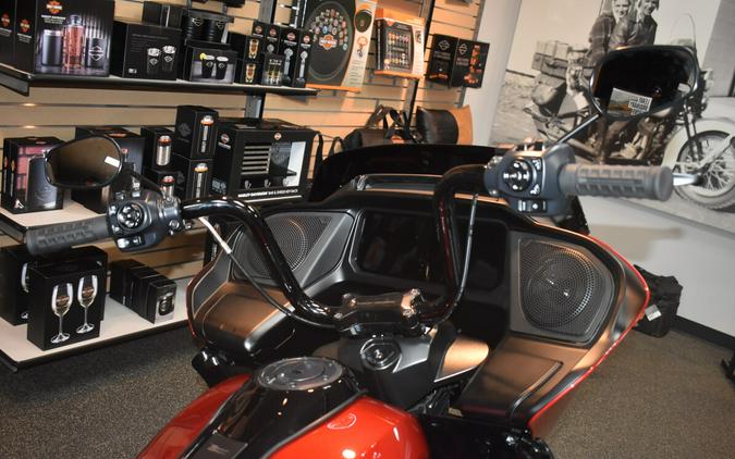 FLTRX 2025 Road Glide®