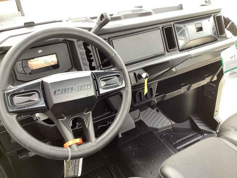 2026 Can-Am® Defender XT HD11 With 10.25 in.display