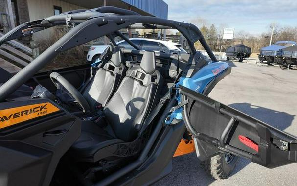 2026 Can-Am® Maverick X3 RS Turbo Scandi Blue & Orange Crush