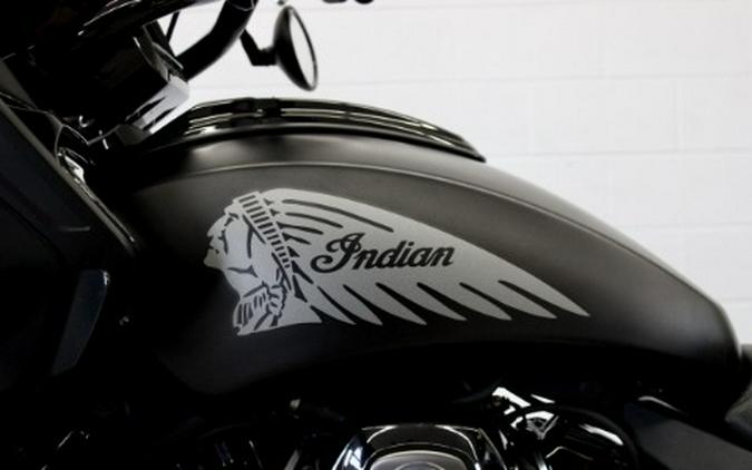 2022 Indian Motorcycle Challenger® Dark Horse®