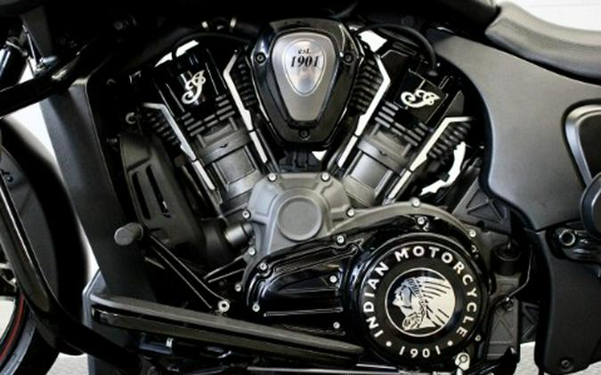 2022 Indian Motorcycle Challenger® Dark Horse®