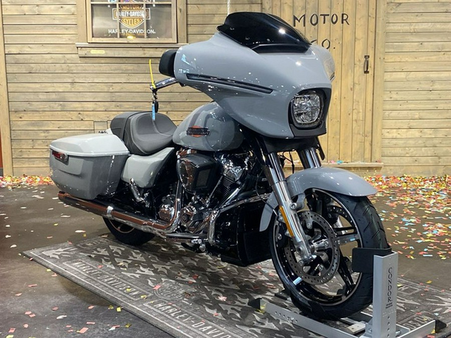 2024 Harley-Davidson FLHX - Street Glide