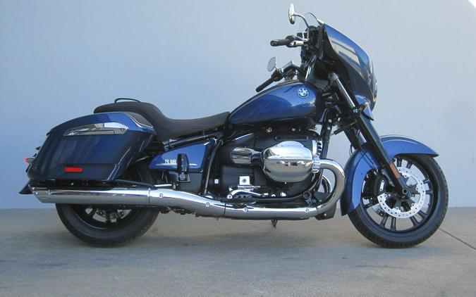 2023 BMW R 18 B Gravity Blue Metallic