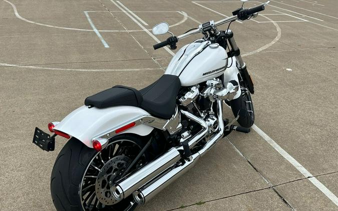 2024 Harley-Davidson Breakout 117 White Onyx Pearl