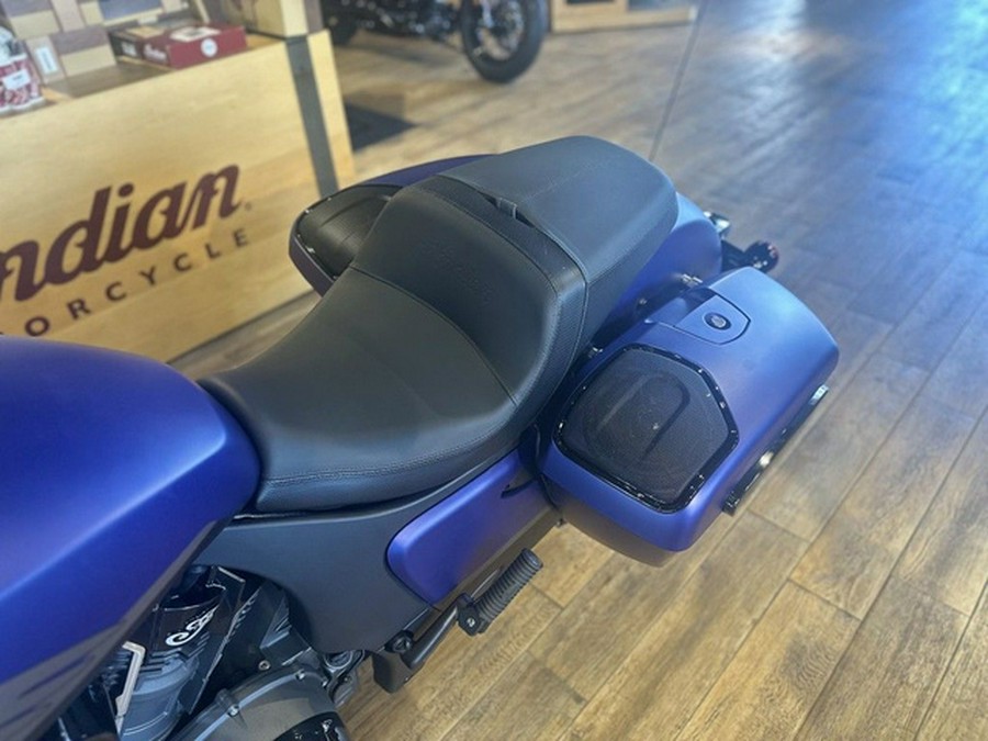 2024 Indian Challenger Dark Horse w/PowerBand Audio Pkg Spir
