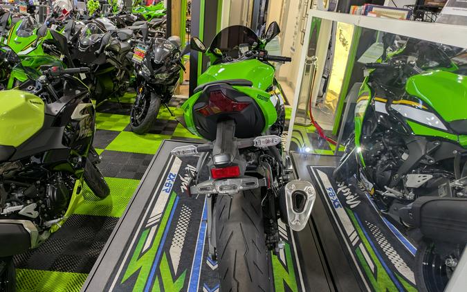 2025 Kawasaki Ninja ZX-6R KRT Edition