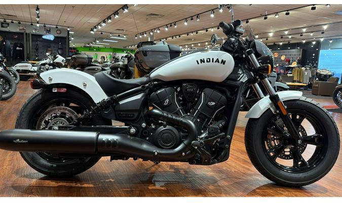 2025 Indian Motorcycle SCOUT BOBBER SIXTY LTD, GHOST WHTE SMK, 49S Limited