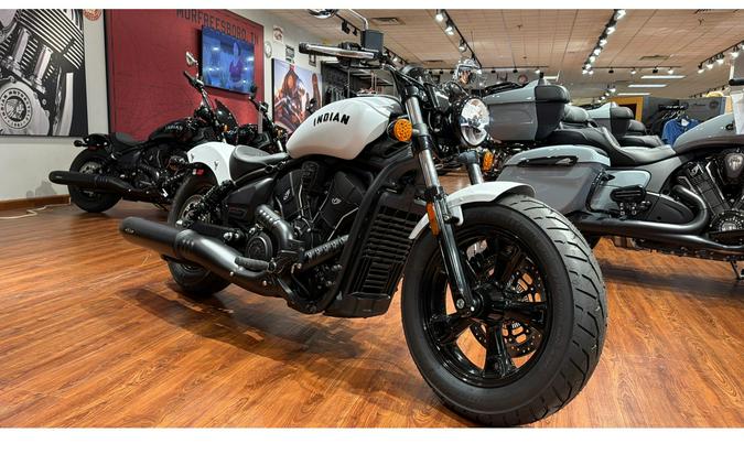 2025 Indian Motorcycle SCOUT BOBBER SIXTY LTD, GHOST WHTE SMK, 49S Limited