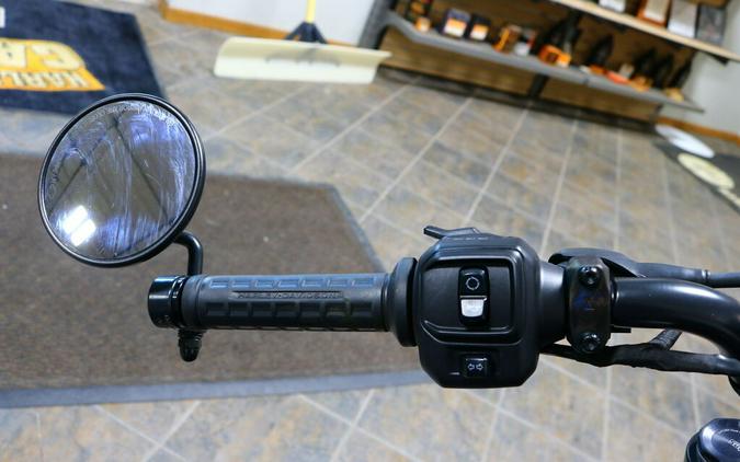 RH975 2024 Nightster™