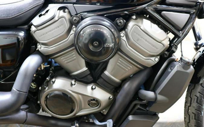 RH975 2024 Nightster™