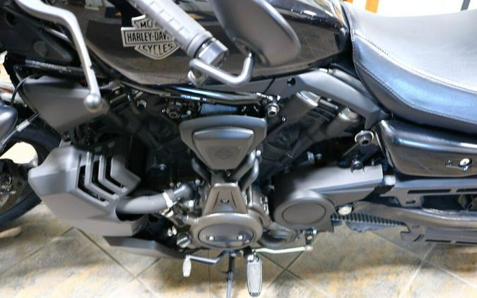 RH975 2024 Nightster™