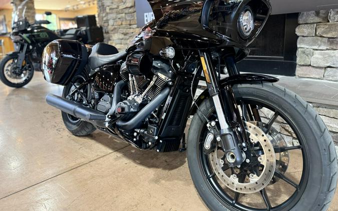 2025 FXLRST - LOWRIDER ST