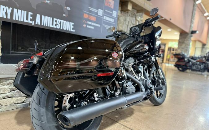 2025 FXLRST - LOWRIDER ST