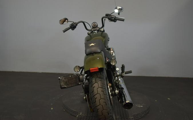2026 Harley-Davidson Street Bob Olive Steel Metallic Chrome Cast Wheels