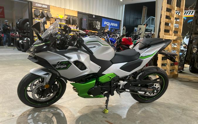 2024 Kawasaki Ninja® 7 Hybrid ABS