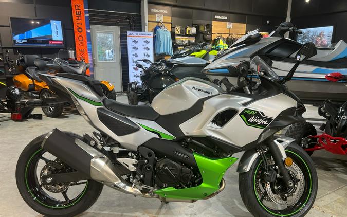 2024 Kawasaki Ninja® 7 Hybrid ABS