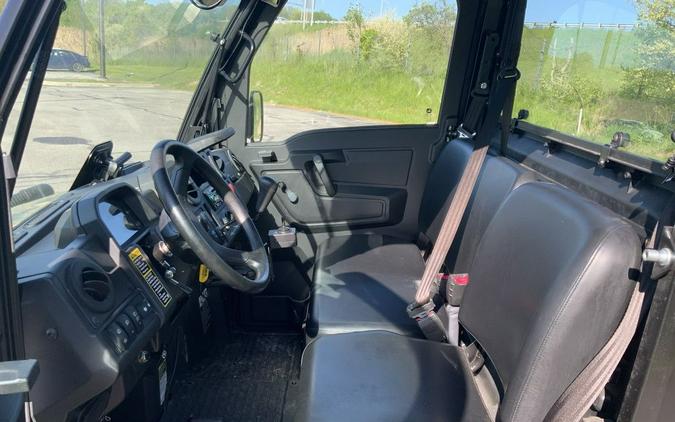 2019 John Deere XUV865M with HVAC