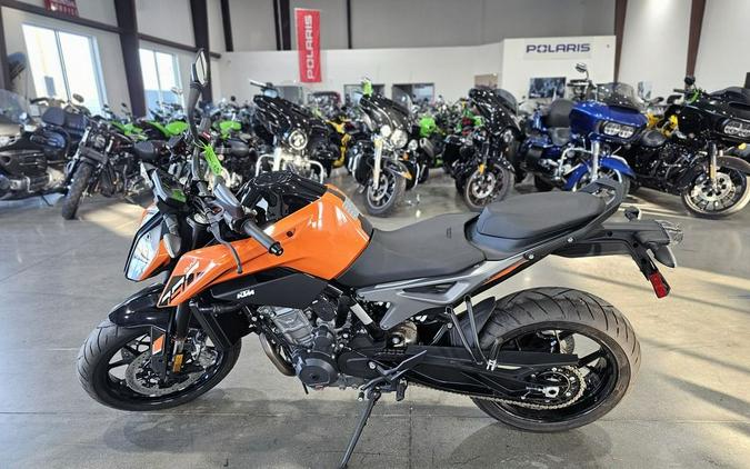 2023 KTM 790 Duke
