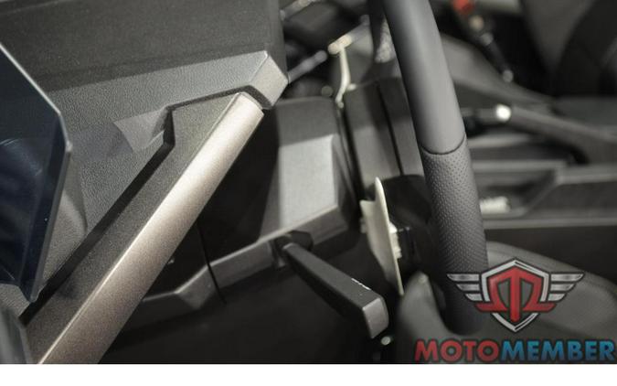 2026 Slingshot R AutoDrive