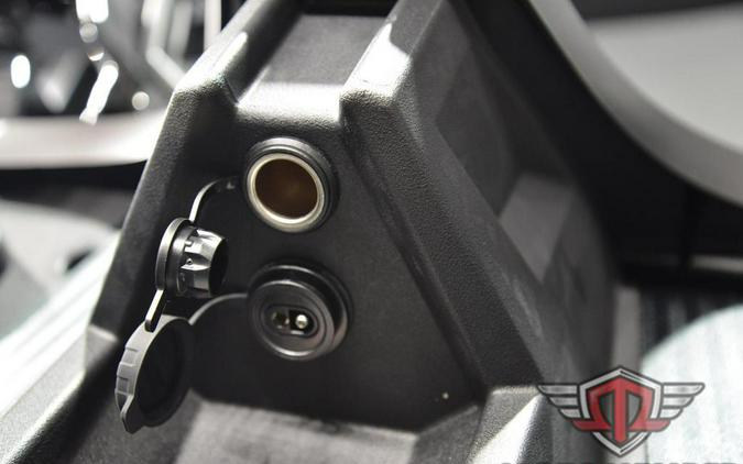 2026 Slingshot R AutoDrive