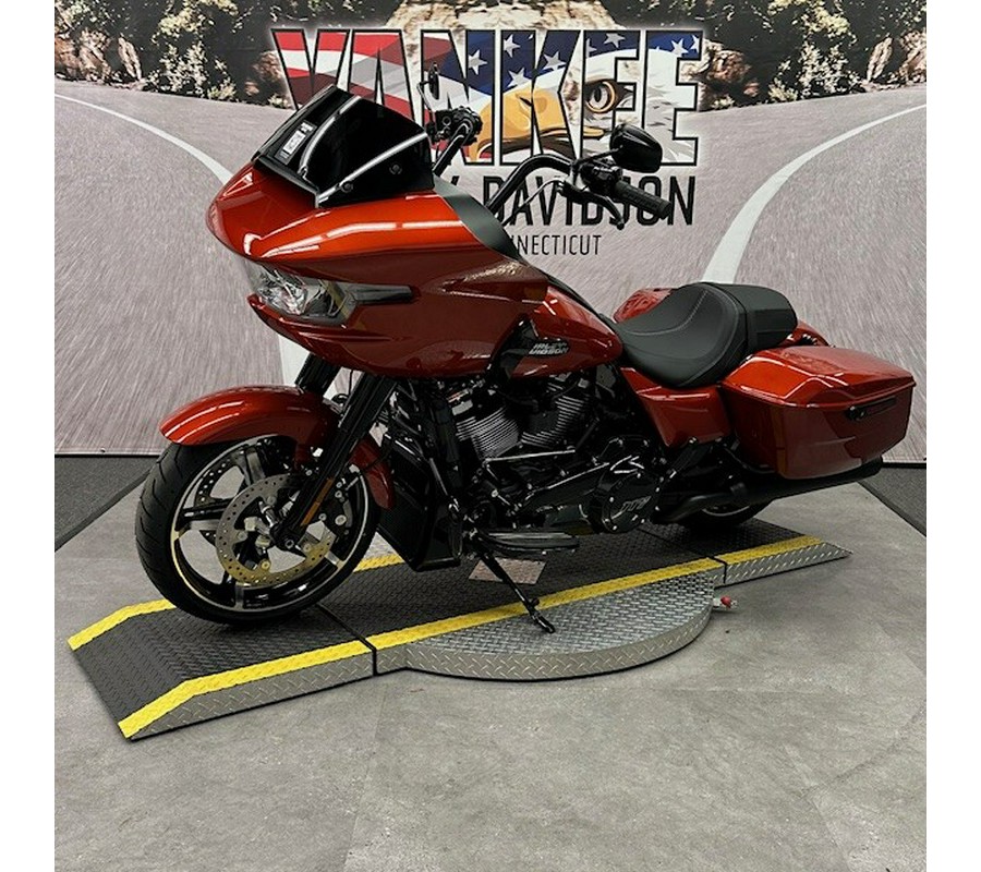 2024 FLTRX Road Glide™