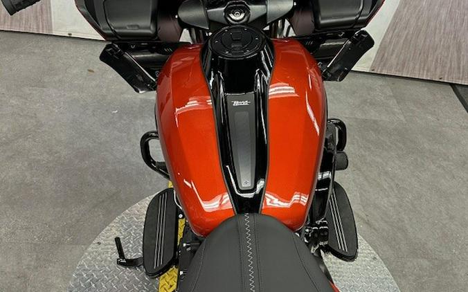 2024 FLTRX Road Glide™