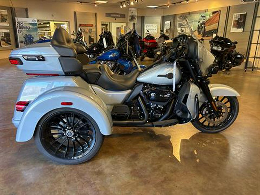 2025 Harley-Davidson Tri Glide® Ultra