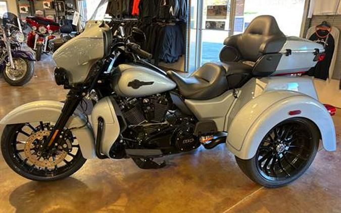 2025 Harley-Davidson Tri Glide® Ultra