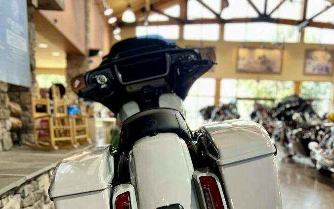 2025 FLHX - Street Glide