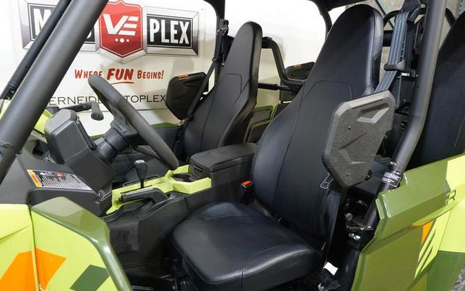 2026 Yamaha Wolverine Rmax4 1000 Compact R-Spec