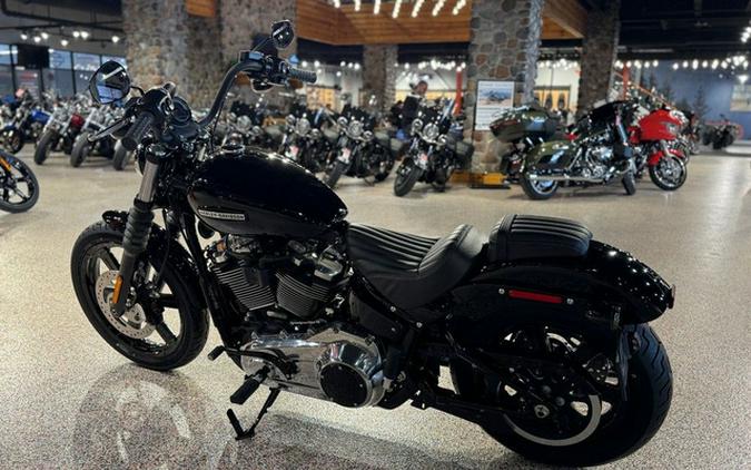 2026 Harley-Davidson Softail FXBB - Street Bob
