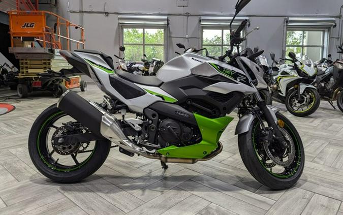 2024 Kawasaki Z7 Hybrid ABS