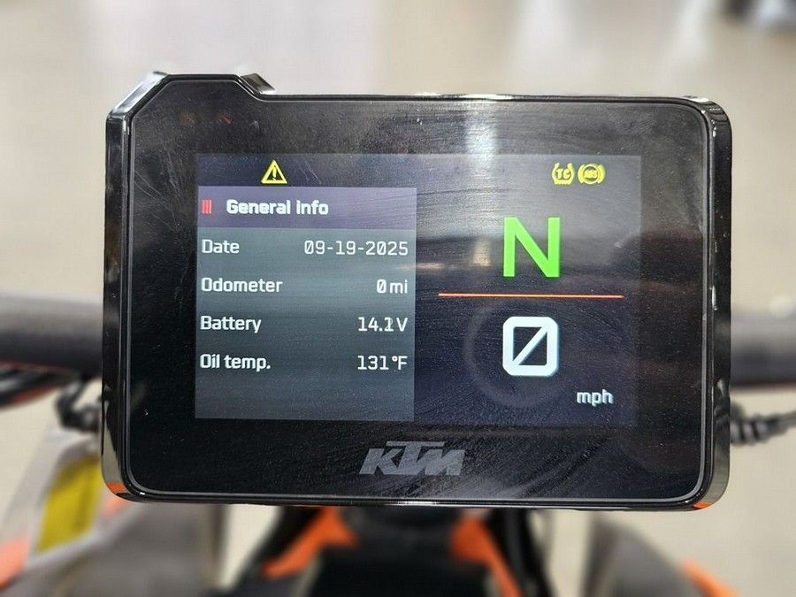 2023 KTM 1290 Super Duke R Evo