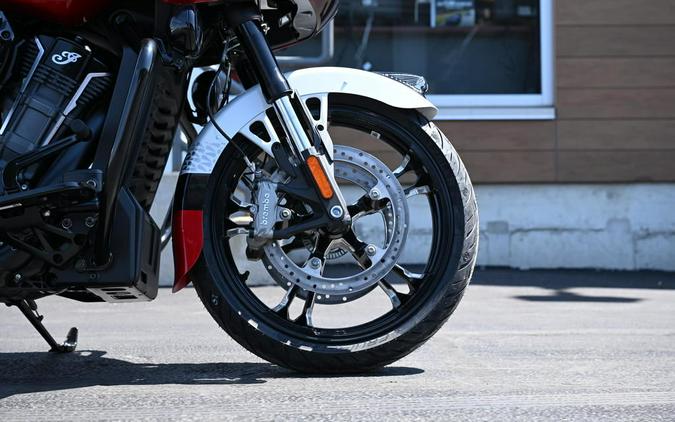 2025 Indian Motorcycle® Challenger® Elite White Crystal