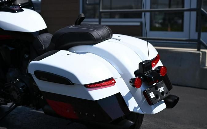 2025 Indian Motorcycle® Challenger® Elite White Crystal