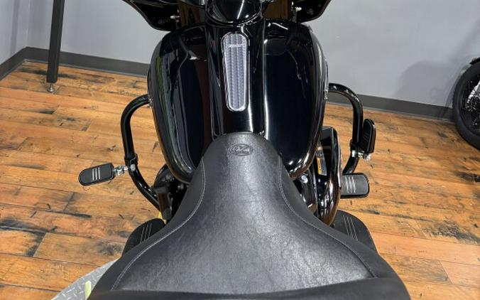 2019 Harley-Davidson® Street Glide® Special BLACK
