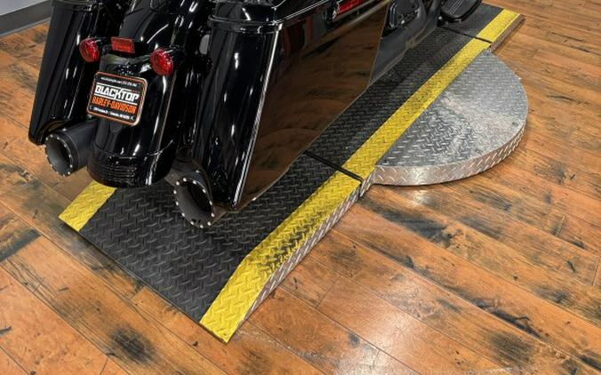 2019 Harley-Davidson® Street Glide® Special BLACK