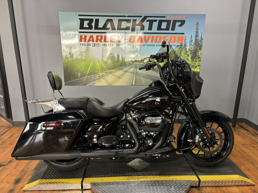 2019 Harley-Davidson® Street Glide® Special BLACK
