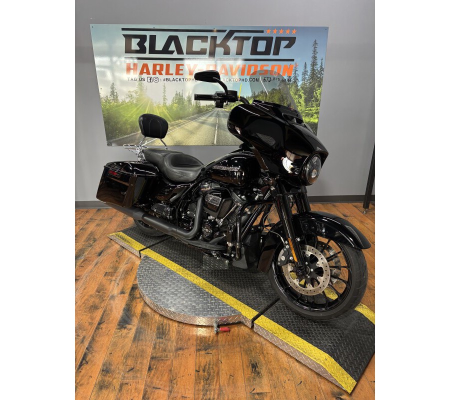 2019 Harley-Davidson® Street Glide® Special BLACK