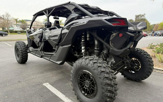 2026 Can-Am Maverick X3 Max X RS Turbo RR Triple Black_4.5 In