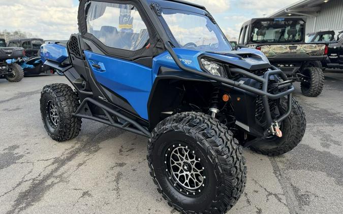 2023 Can-Am® Commander XT 1000R