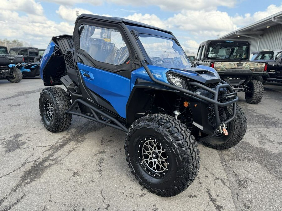 2023 Can-Am® Commander XT 1000R