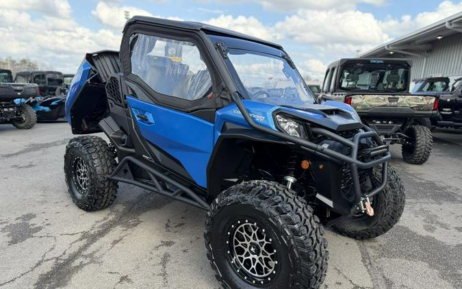 2023 Can-Am® Commander XT 1000R