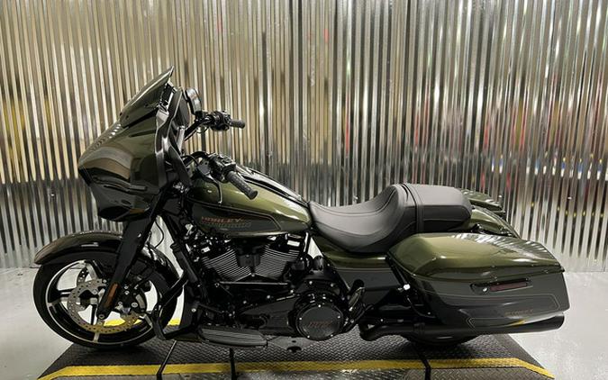 2026 Harley-Davidson FLHX - Street Glide