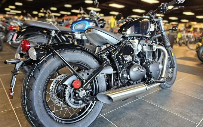 2023 Triumph Bonneville Bobber Chrome Edition Chrome / Jet Black