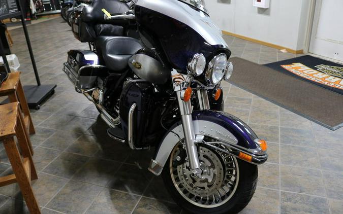 2009 Harley-Davidson® FLHTCU - Ultra Classic® Electra Glide®