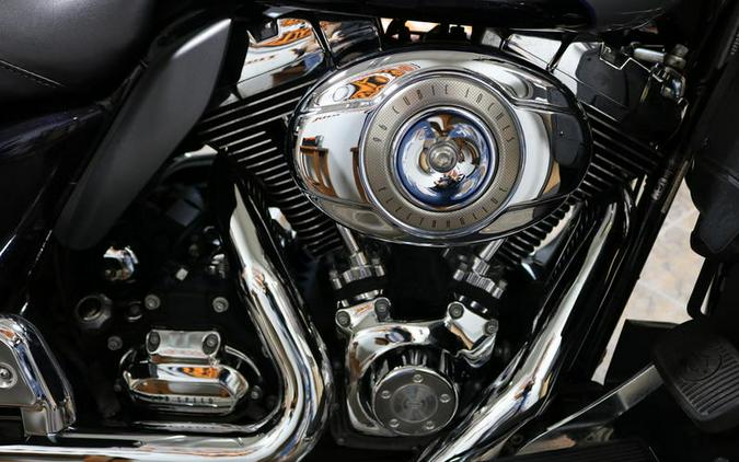 2009 Harley-Davidson® FLHTCU - Ultra Classic® Electra Glide®