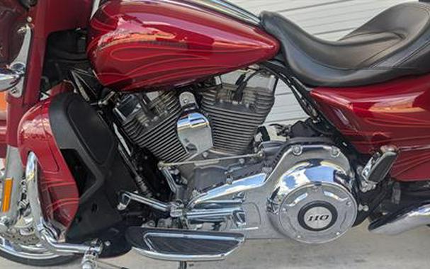 2016 Harley-Davidson CVO™ Street Glide®