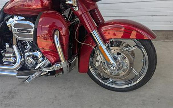 2016 Harley-Davidson CVO™ Street Glide®