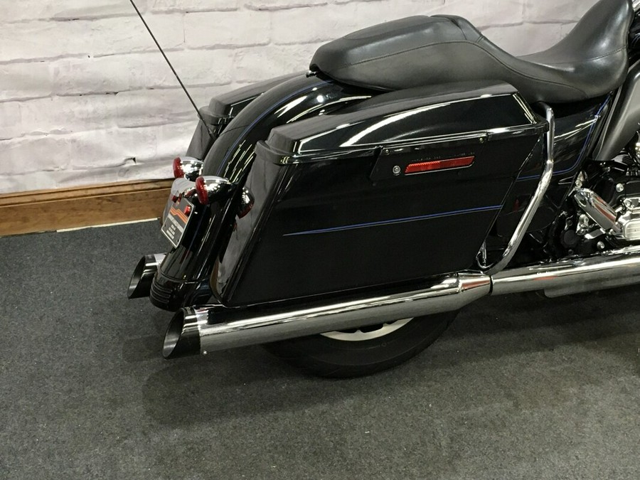 2013 Harley-Davidson Street Glide Midnight Pearl FLHX